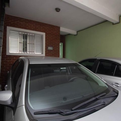 Casa à venda com 150m², 4 quartos e 2 vagasGaragem