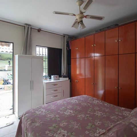 Casa à venda com 150m², 4 quartos e 2 vagasQuarto 4  da Casa 2