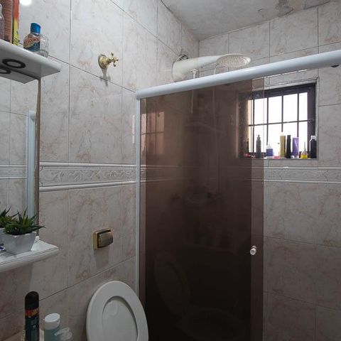 Casa à venda com 150m², 4 quartos e 2 vagasBanheiro 3