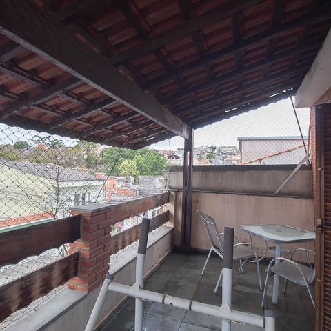 Casa à venda com 150m², 4 quartos e 2 vagasVaranda  da Casa 2
