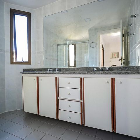 Apartamento à venda com 139m², 3 quartos e 2 vagasBanheiro da Suíte 3