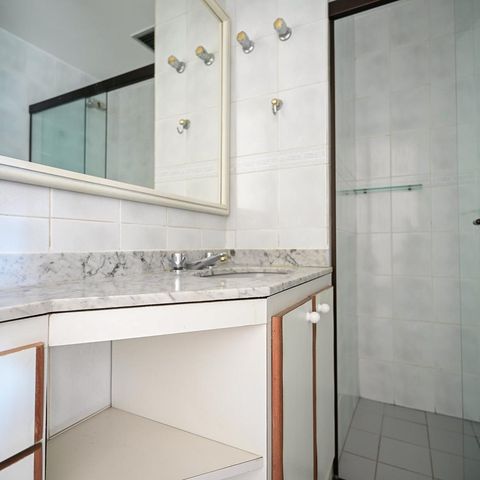 Apartamento à venda com 139m², 3 quartos e 2 vagasBanheiro Suíte 1
