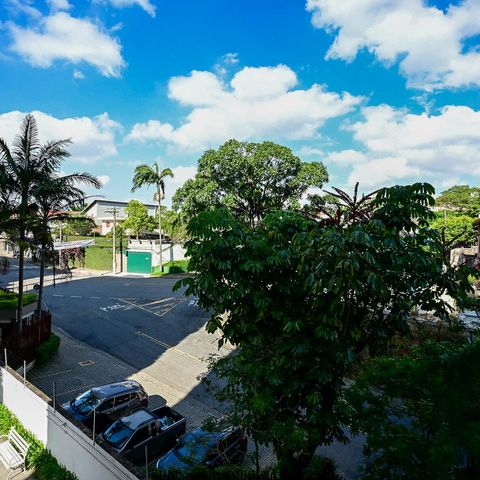 Apartamento à venda com 139m², 3 quartos e 2 vagasVista