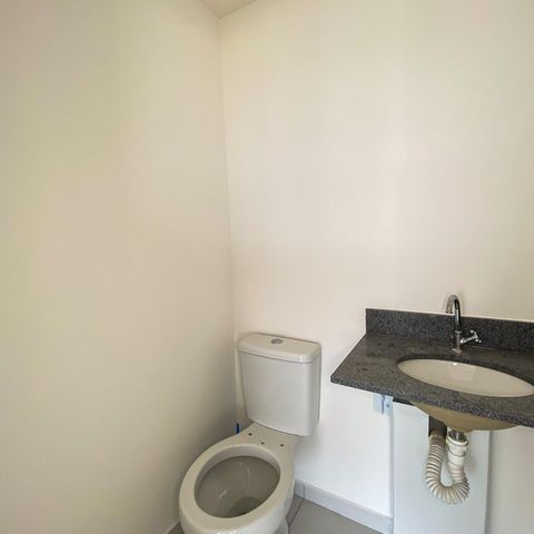 Apartamento à venda com 80m², 2 quartos e 1 vaga Apartamento à venda com 80m², 2 quartos e 1 vagaLavabo