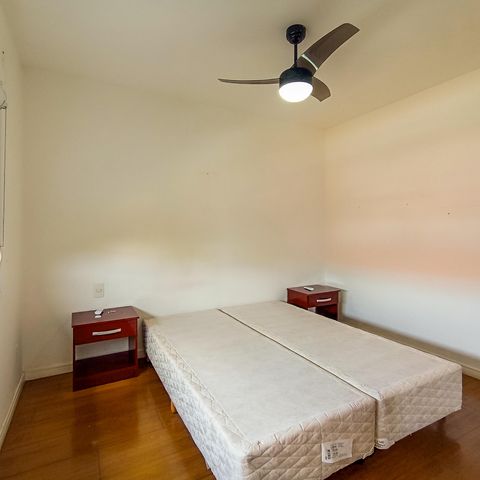 Casa à venda com 254m², 3 quartos e 2 vagas Casa à venda com 254m², 3 quartos e 2 vagasSuíte