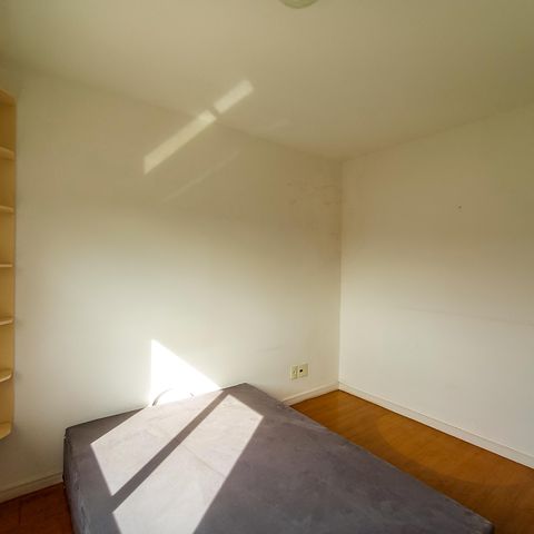 Casa à venda com 254m², 3 quartos e 2 vagas Casa à venda com 254m², 3 quartos e 2 vagasQuarto 2