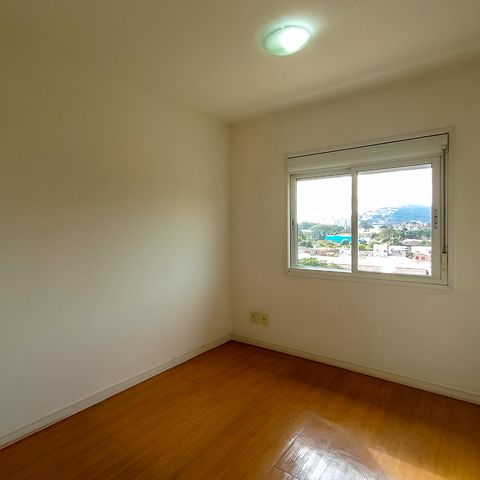 Casa à venda com 254m², 3 quartos e 2 vagas Casa à venda com 254m², 3 quartos e 2 vagasQuarto 1