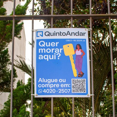 Casa à venda com 254m², 3 quartos e 2 vagas Casa à venda com 254m², 3 quartos e 2 vagasPlaca