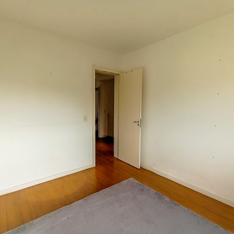 Casa à venda com 254m², 3 quartos e 2 vagas Casa à venda com 254m², 3 quartos e 2 vagasQuarto 2