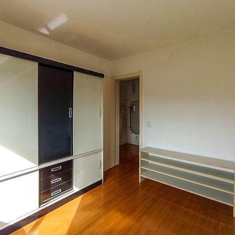 Casa à venda com 254m², 3 quartos e 2 vagas Casa à venda com 254m², 3 quartos e 2 vagasQuarto 1