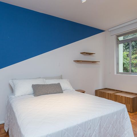 Apartamento à venda com 146m², 4 quartos e 1 vaga