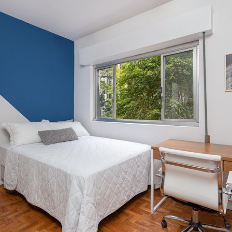 Apartamento à venda com 146m², 4 quartos e 1 vaga
