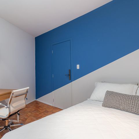 Apartamento à venda com 146m², 4 quartos e 1 vaga