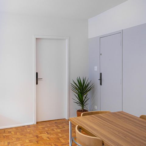Apartamento à venda com 146m², 4 quartos e 1 vaga