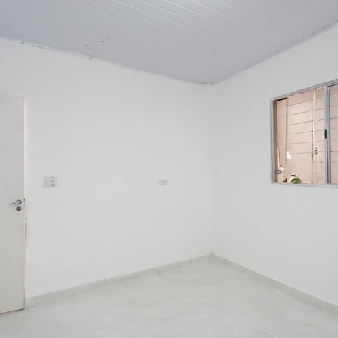 Casa à venda com 81m², 1 quarto e 2 vagas Casa à venda com 81m², 1 quarto e 2 vagasQuarto