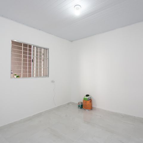 Casa à venda com 81m², 1 quarto e 2 vagas Casa à venda com 81m², 1 quarto e 2 vagasQuarto