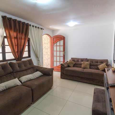 Casa à venda com 125m², 3 quartos e 2 vagas Casa à venda com 125m², 3 quartos e 2 vagasSala 1