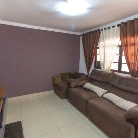 Casa à venda com 125m², 3 quartos e 2 vagas Casa à venda com 125m², 3 quartos e 2 vagasSala 1