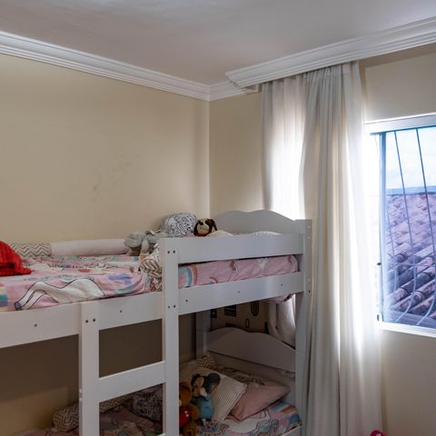 Casa à venda com 100m², 2 quartos e 2 vagas Casa à venda com 100m², 2 quartos e 2 vagasSuíte 2