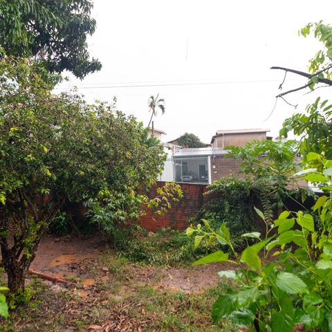 Casa à venda com 113m², 3 quartos e 2 vagas Casa à venda com 113m², 3 quartos e 2 vagasQuintal