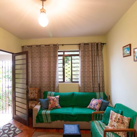 Casa à venda com 113m², 3 quartos e 2 vagas Casa à venda com 113m², 3 quartos e 2 vagasSala