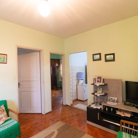 Casa à venda com 113m², 3 quartos e 2 vagas Casa à venda com 113m², 3 quartos e 2 vagasSala