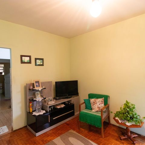 Casa à venda com 113m², 3 quartos e 2 vagas Casa à venda com 113m², 3 quartos e 2 vagasSala