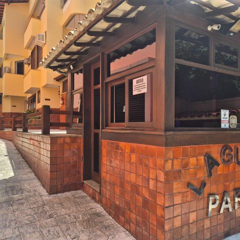 Casa de condomínio à venda com 200m², 3 quartos e 2 vagas Casa de condomínio à venda com 200m², 3 quartos e 2 vagasentrada