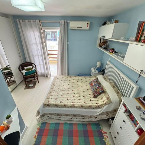Casa de condomínio à venda com 200m², 3 quartos e 2 vagas Casa de condomínio à venda com 200m², 3 quartos e 2 vagasSuite 2