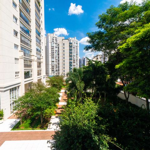 Apartamento à venda com 80m², 2 quartos e 2 vagasVista da Sala