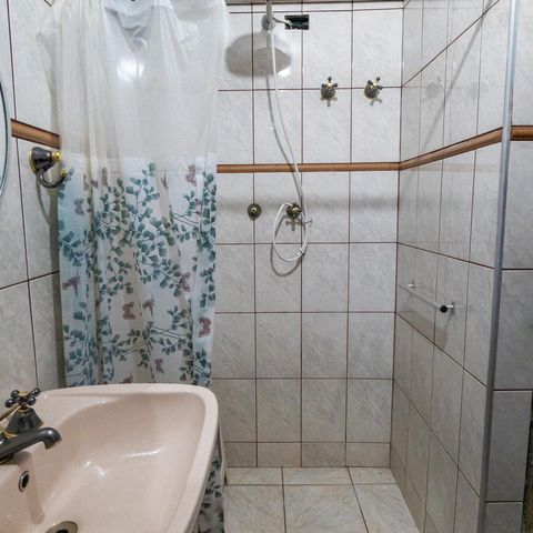 Apartamento à venda com 80m², 2 quartos e 2 vagasBanheiro Social