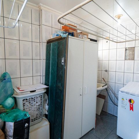 Apartamento à venda com 80m², 2 quartos e 2 vagasÁrea de Serviço