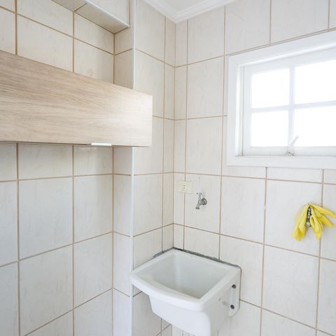 Casa à venda com 120m², 2 quartos e 3 vagas Casa à venda com 120m², 2 quartos e 3 vagasÁrea de Serviço