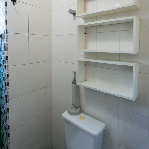 Casa à venda com 120m², 2 quartos e 3 vagas Casa à venda com 120m², 2 quartos e 3 vagasBanheiro