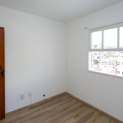 Casa à venda com 120m², 2 quartos e 3 vagas Casa à venda com 120m², 2 quartos e 3 vagasquarto 1