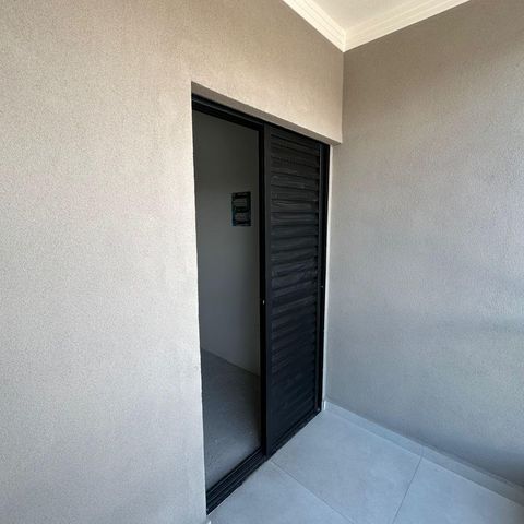 Casa à venda com 260m², 3 quartos e 5 vagasVaranda da Suíte 1