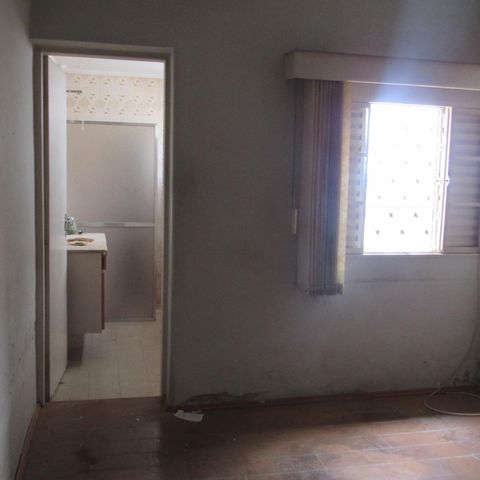 Casa à venda com 175m², 3 quartos e 2 vagasQuarto