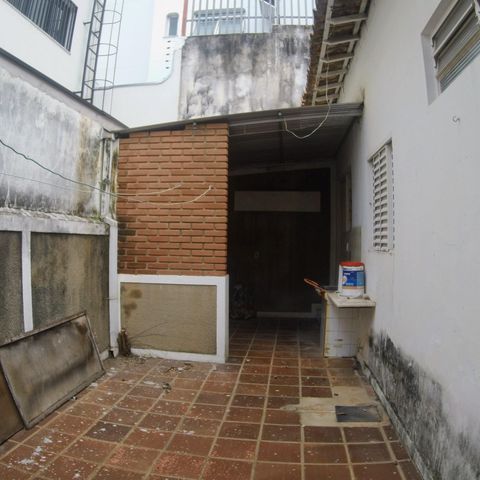 Casa à venda com 175m², 3 quartos e 2 vagasQuintal