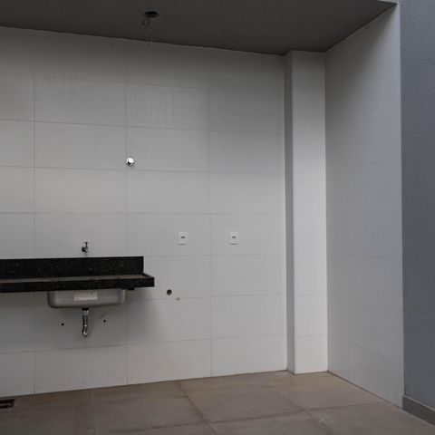 Apartamento à venda com 128m², 2 quartos e 2 vagas Apartamento à venda com 128m², 2 quartos e 2 vagasÁrea de Serviço