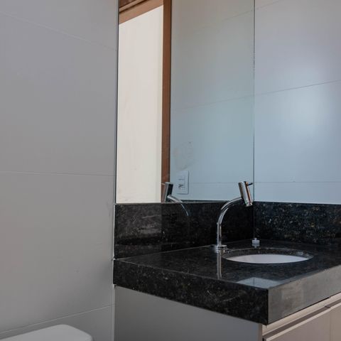 Apartamento à venda com 128m², 2 quartos e 2 vagas Apartamento à venda com 128m², 2 quartos e 2 vagasBanheiro 2