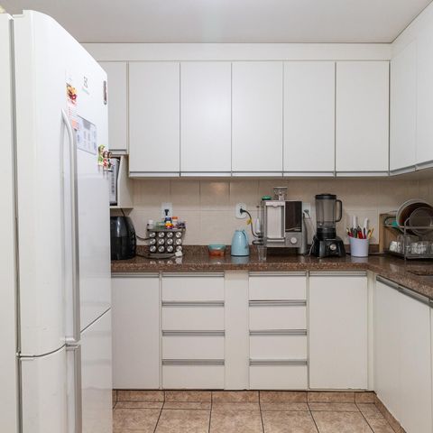 Casa à venda com 134m², 3 quartos e 2 vagasCozinha