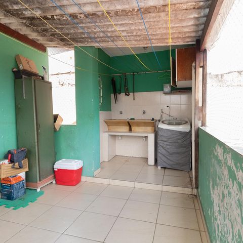 Casa à venda com 134m², 3 quartos e 2 vagasÁrea de Serviço