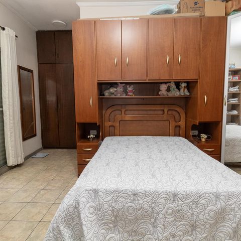 Casa à venda com 134m², 3 quartos e 2 vagasSuíte