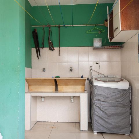 Casa à venda com 134m², 3 quartos e 2 vagasÁrea de Serviço