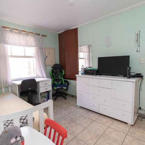 Casa à venda com 134m², 3 quartos e 2 vagasQuarto 1