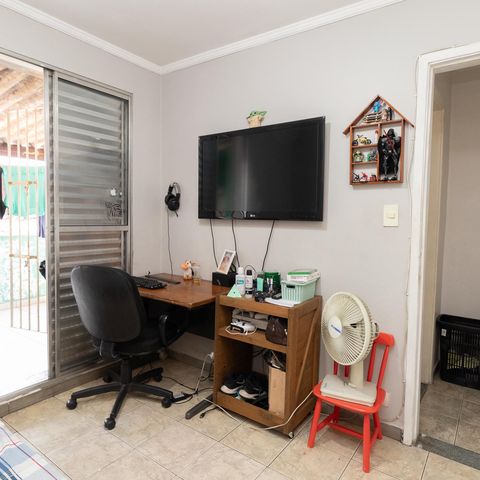 Casa à venda com 134m², 3 quartos e 2 vagasQuarto 2