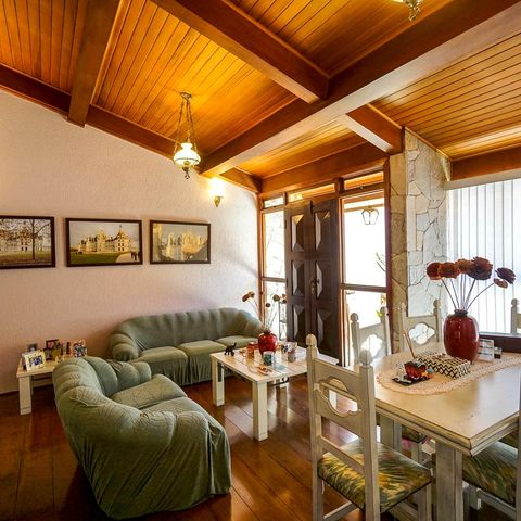 Casa à venda com 200m², 3 quartos e 4 vagasSala de jantar