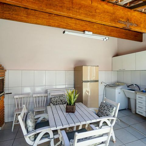 Casa à venda com 200m², 3 quartos e 4 vagasChurrasqueira