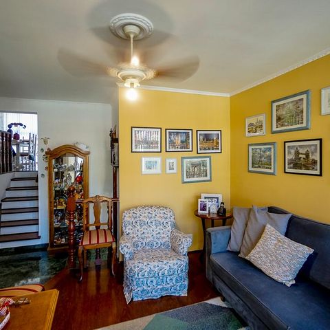 Casa à venda com 200m², 3 quartos e 4 vagasSala de estar