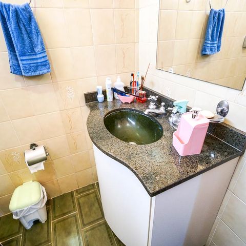 Casa à venda com 200m², 3 quartos e 4 vagasPia
